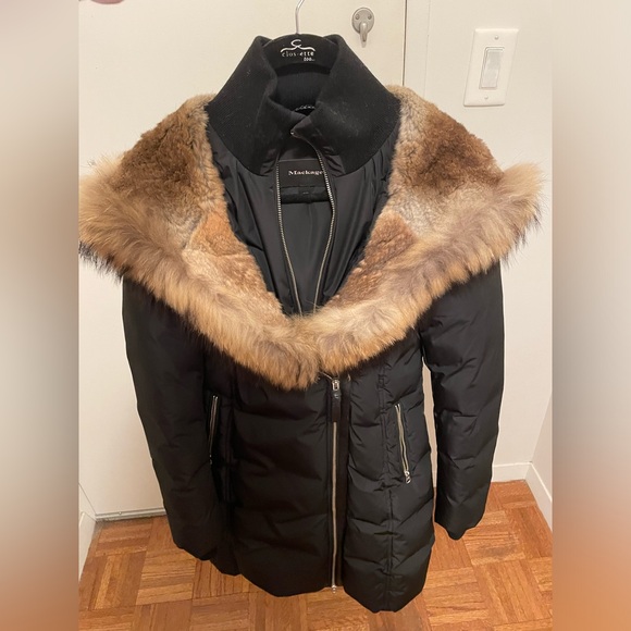 New MACKAGE TRISH down coat with natural fur Signature Collar Size XS - Picture 7 of 16